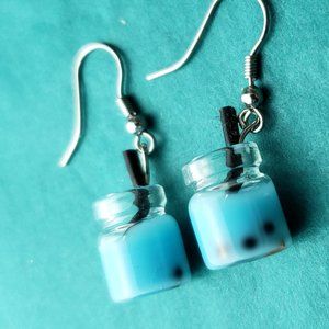 3/10$ NWOT  blue bubble tea glass resin earrings